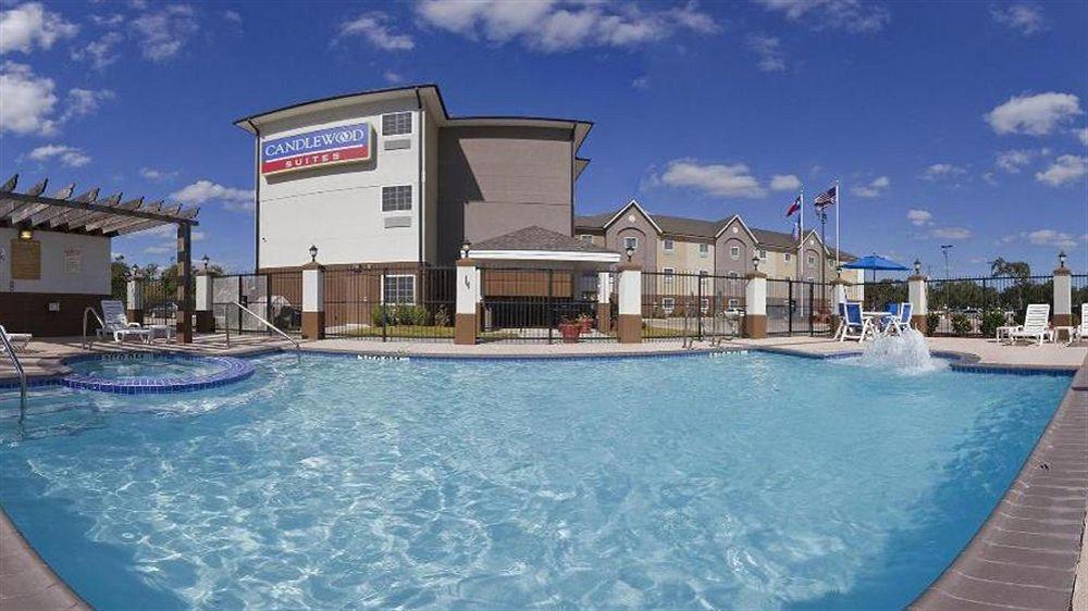 Candlewood Suites Lake Jackson By Ihg المظهر الخارجي الصورة