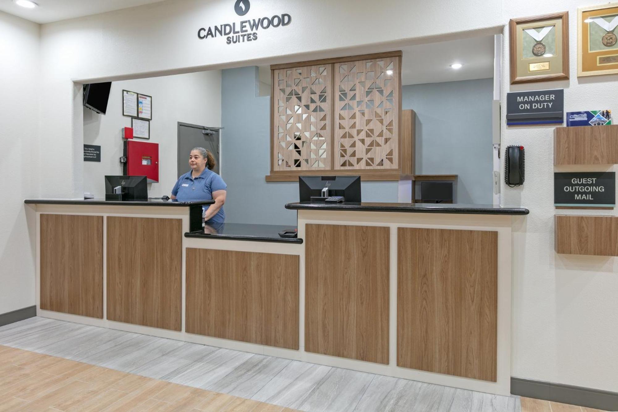 Candlewood Suites Lake Jackson By Ihg المظهر الخارجي الصورة