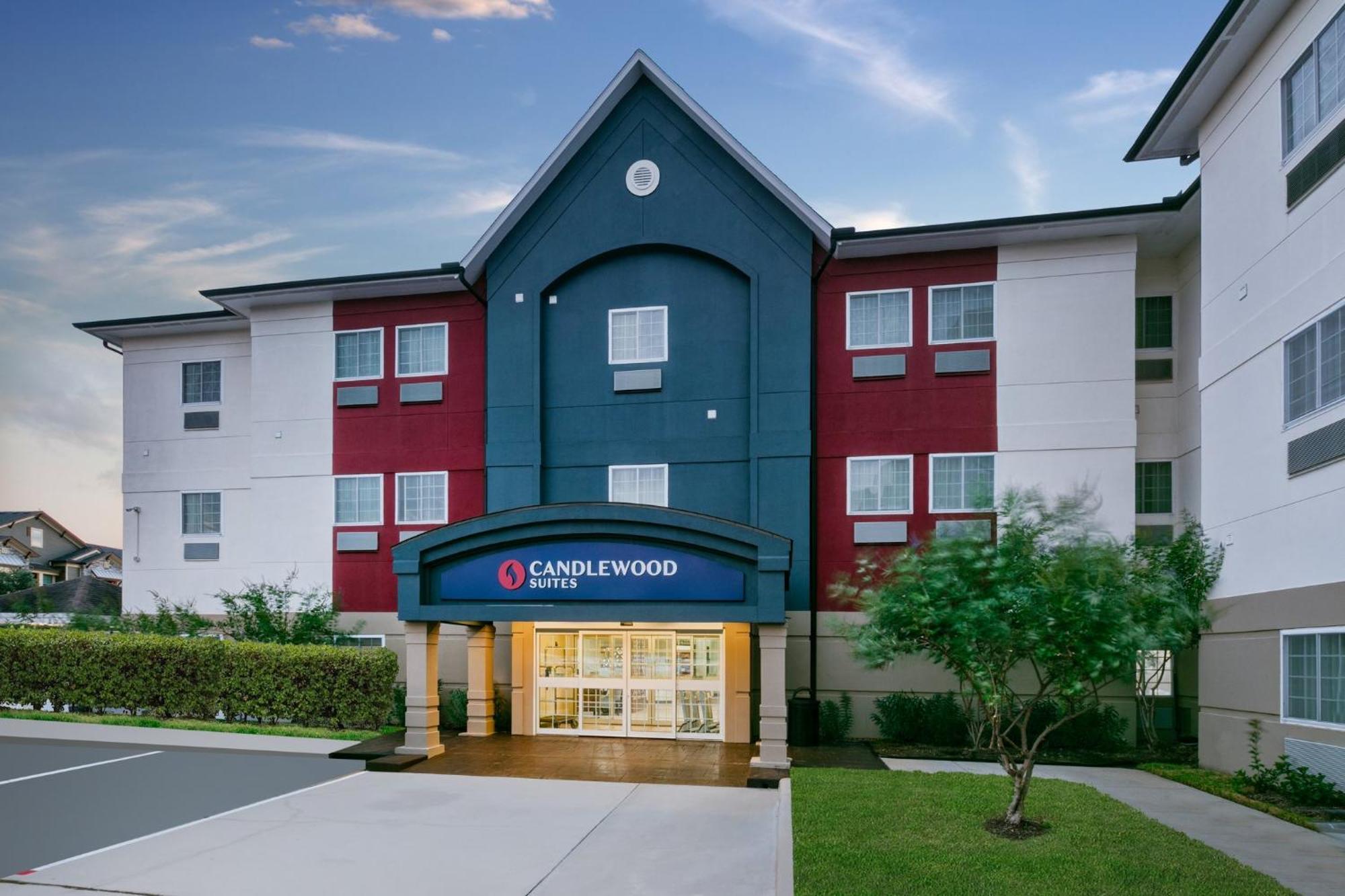 Candlewood Suites Lake Jackson By Ihg المظهر الخارجي الصورة