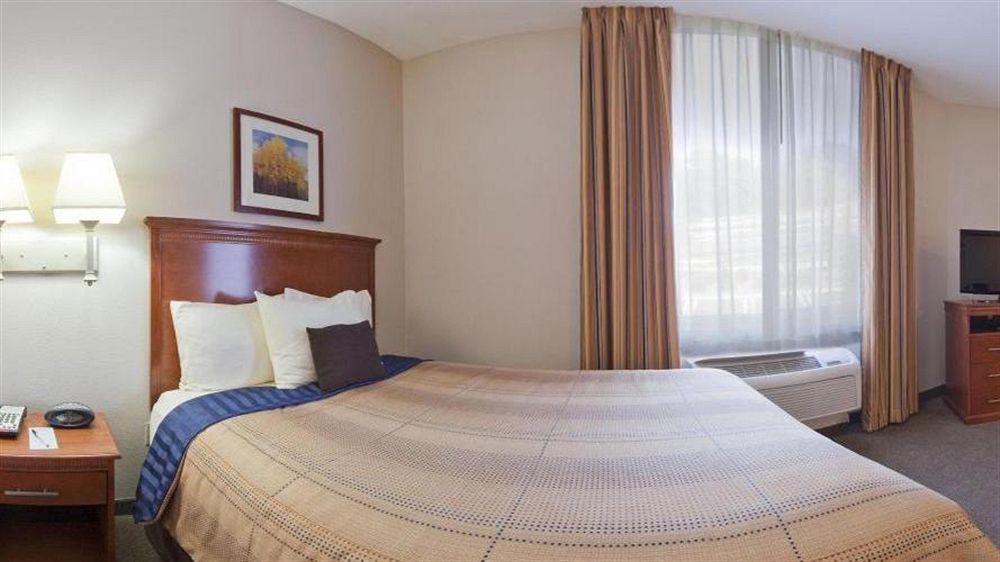 Candlewood Suites Lake Jackson By Ihg المظهر الخارجي الصورة